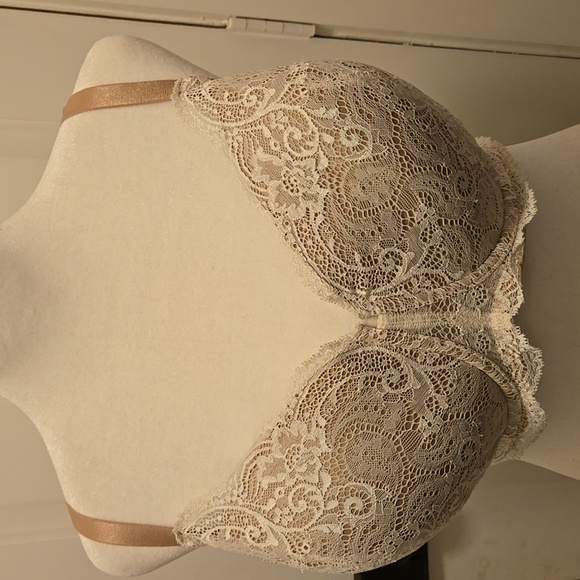 ThirdLove Other - Third Love 24/7 Lace Balconette Bra Padded Underwire Cream Lace Tan sz 38E